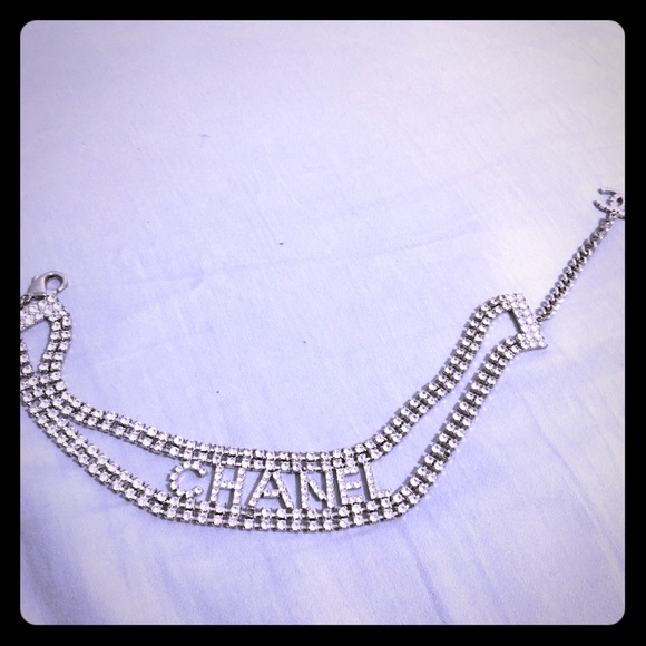 Channel Metal Silver Crystal Choker 